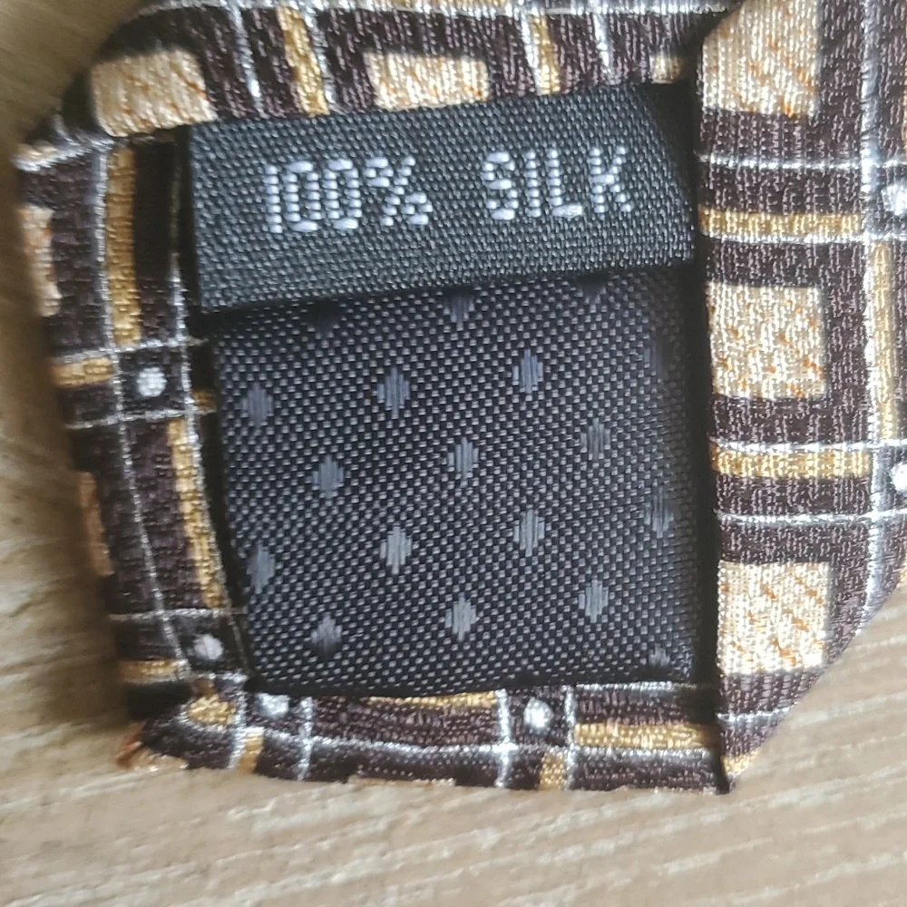 Zionetti Italian Silk necktie - Picture 3 of 6